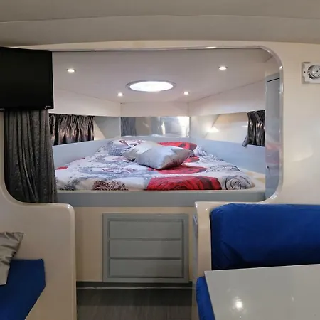 Cetara Charter Четара
