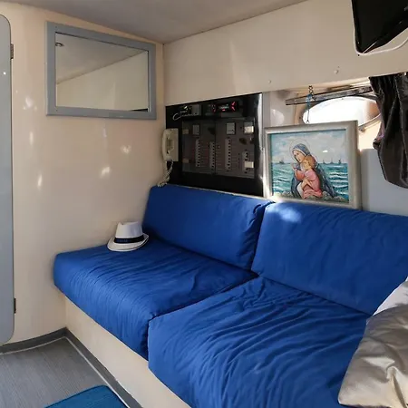 Cetara Charter Ботель Четара